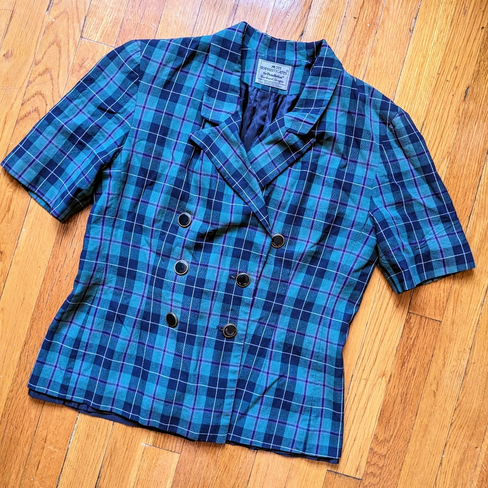 Short Sleeve Plaid Blazer